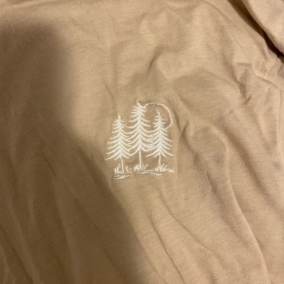 Tentree Tee Shirts - Picture 4 of 5